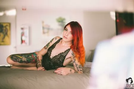 Miss Eydis / Eydis Elliott / misseydis nude photo #0101