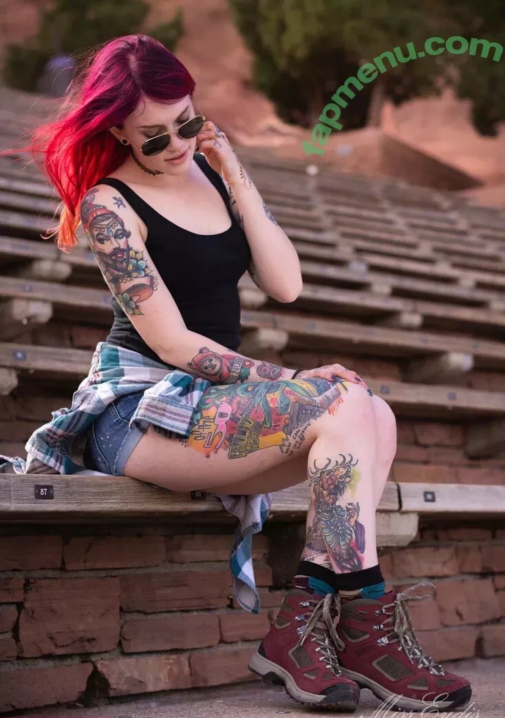 Miss Eydis nude photo #0115 (Eydis Elliott / misseydis)