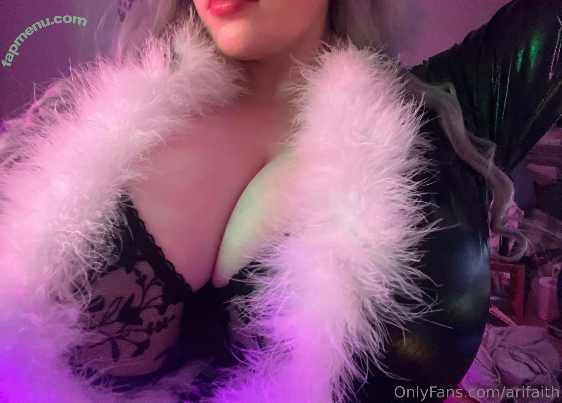 miss_faith nude photo #0005 (mmiss_faith)