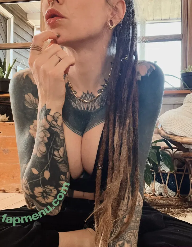 Miss_Felixity nude photo #0089 (FelixityMiss / Miss Felixity)