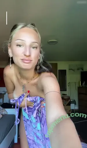  nude photo #0001