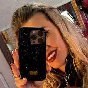 miss_inf_free / miss__informed nude photo #0021