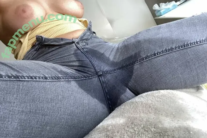 Miss_juliaa nude photo #0025 (miss_juliiaa / suavemariaa)