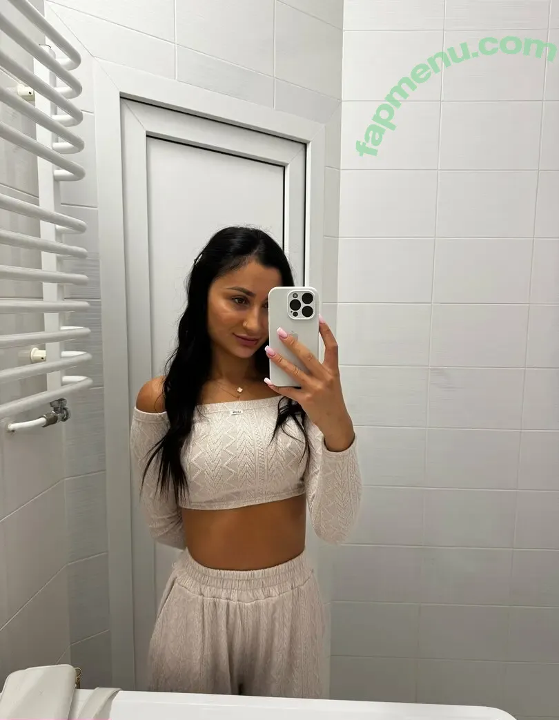 miss_juliana nude photo #0159 (miss__juliana__)