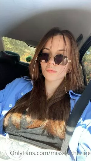 miss-katherine / KatherineeTS / karllacarvalho_ / kathts nude photo #0015