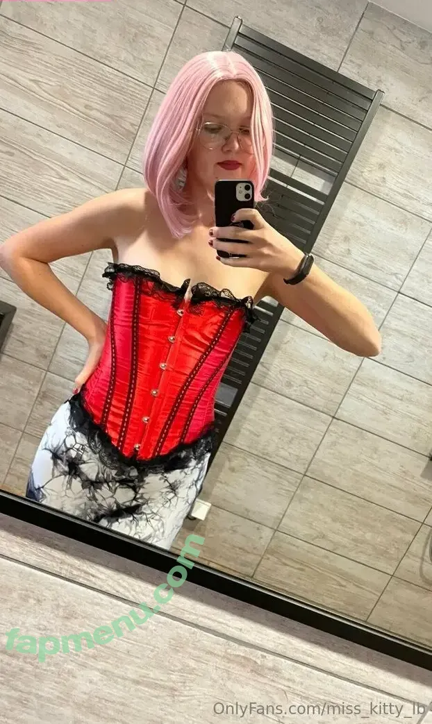 miss_kitty_lk nude photo #0002 (miss_kitty_lk)