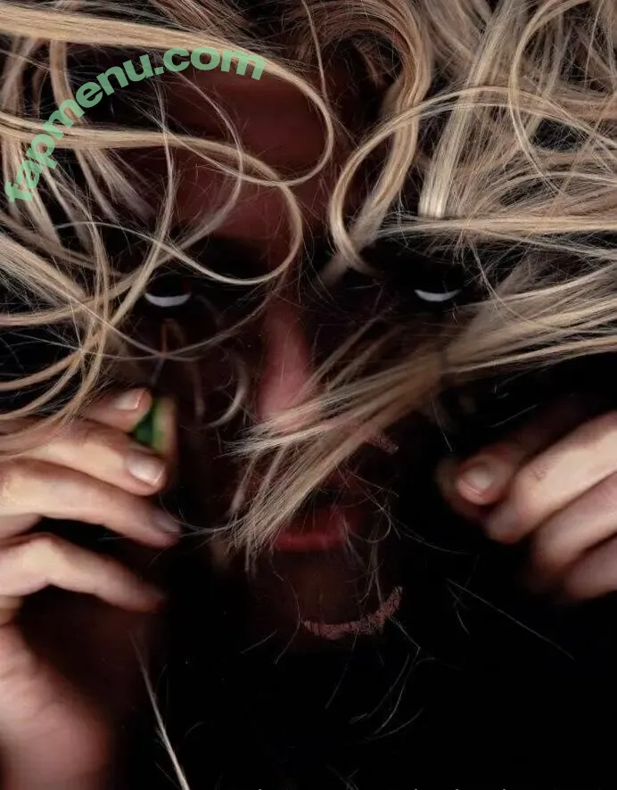 miss_loveheart_art nude photo #0037 (miss_love_heart_art)