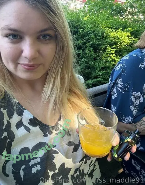 Miss_Maddie91 nude photo #0006 (miss_maddie9123 / shadow_queen91)