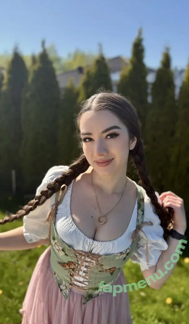 Miss Mikkaa nude photo #0057 (mikkka / missmikkaa)