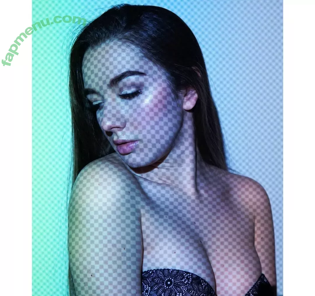 Miss Mikkaa nude photo #0036 (MissMikkaa / mikkka)