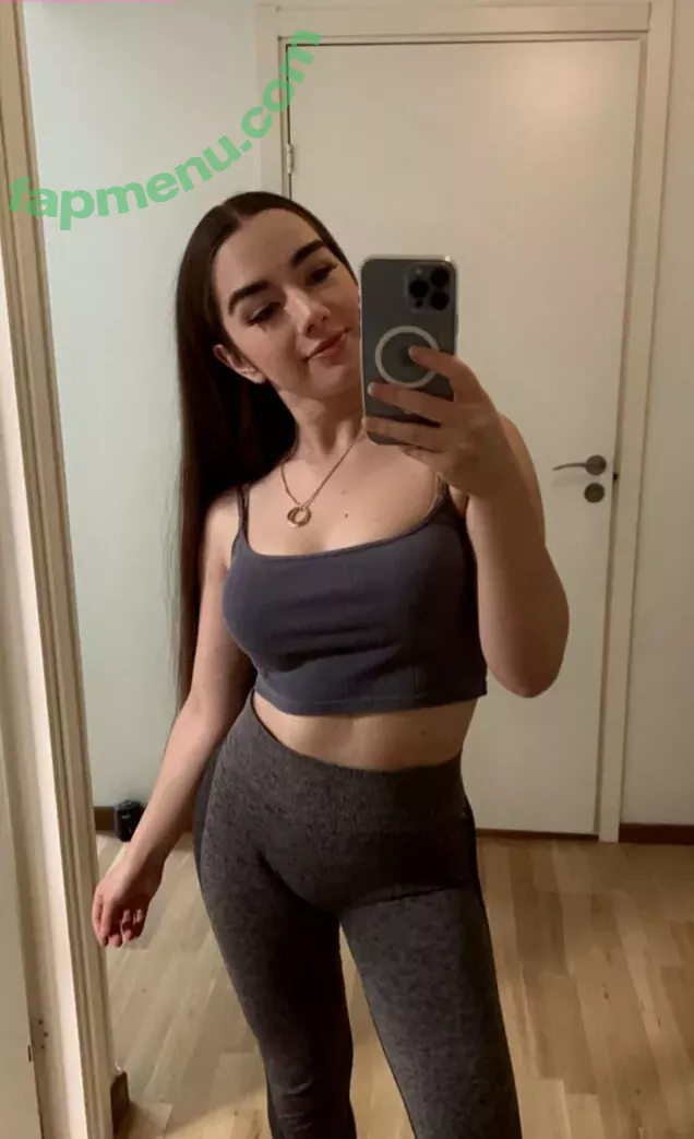 Miss Mikkaa nude photo #0061 (MissMikkaa / mikkka)