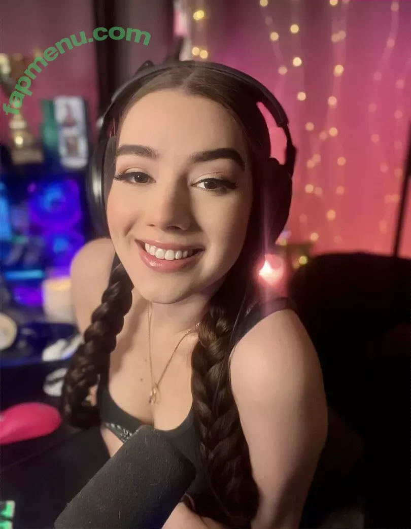 Miss Mikkaa nude photo #0065 (MissMikkaa / mikkka)