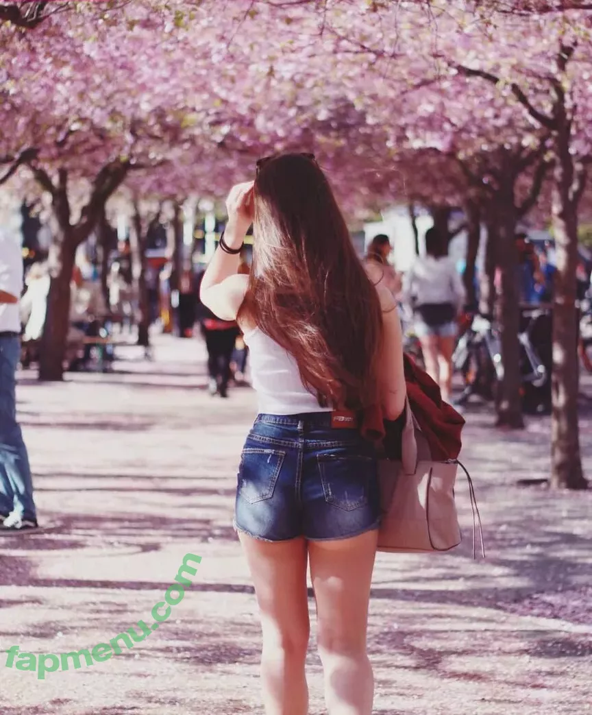 Miss Mikkaa nude photo #0075 (MissMikkaa / mikkka)