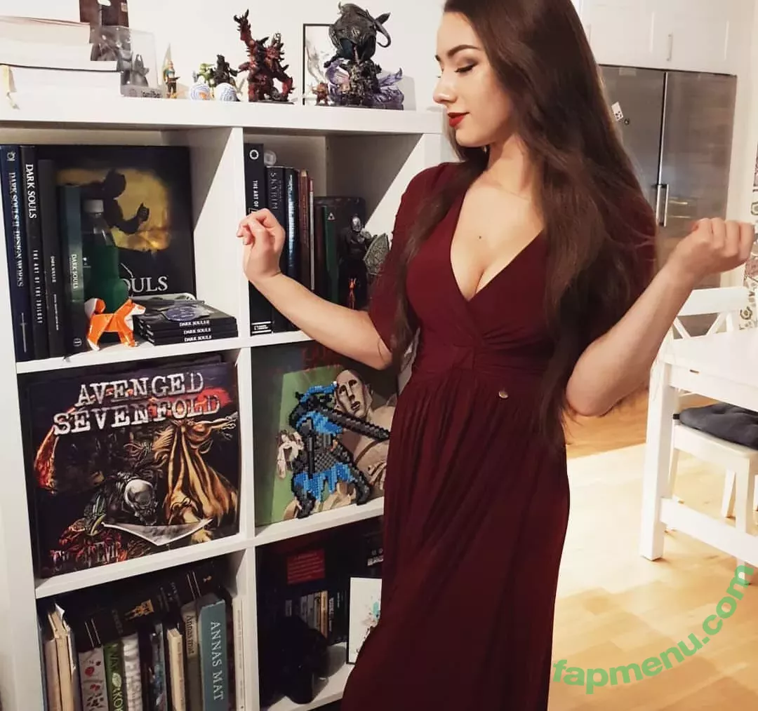 Miss Mikkaa nude photo #0079 (MissMikkaa / mikkka)