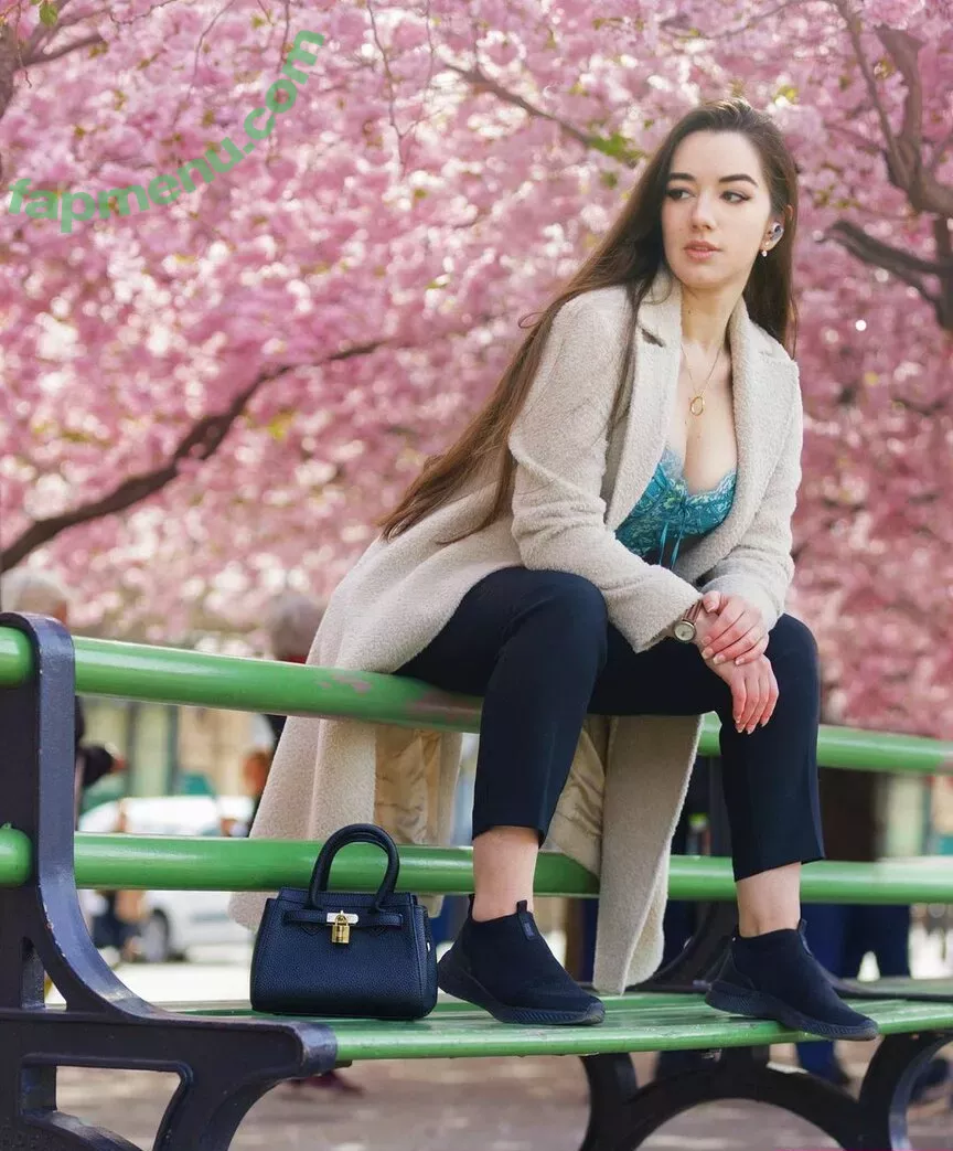 Miss Mikkaa nude photo #0097 (MissMikkaa / mikkka)