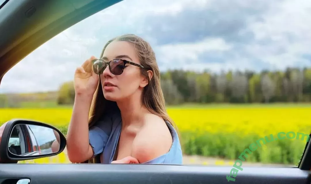 Miss Mikkaa nude photo #0115 (MissMikkaa / mikkka)