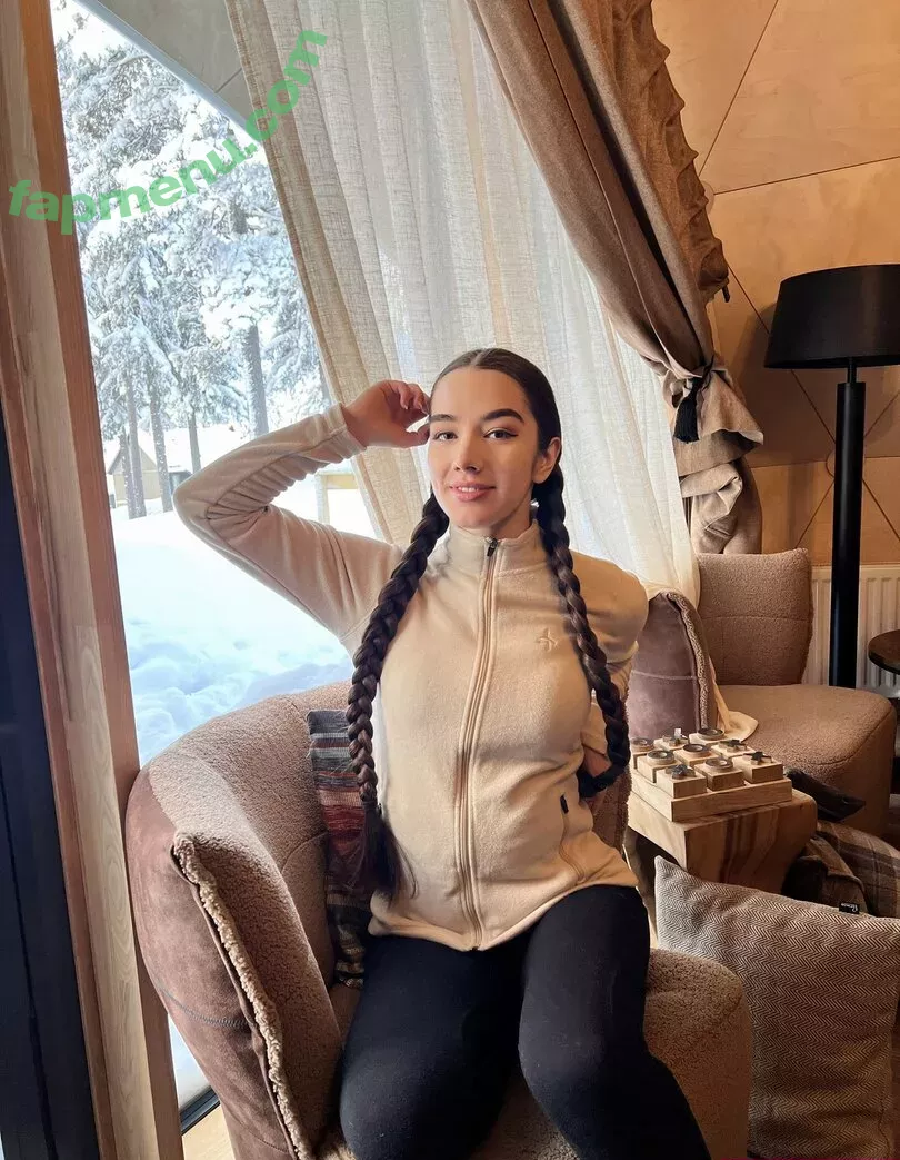 Miss Mikkaa nude photo #0259 (MissMikkaa / mikkka)