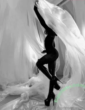 miss_owner / miss.owner nude photo #0028