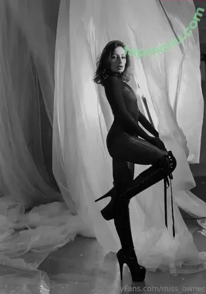 miss_owner / miss.owner nude photo #0031