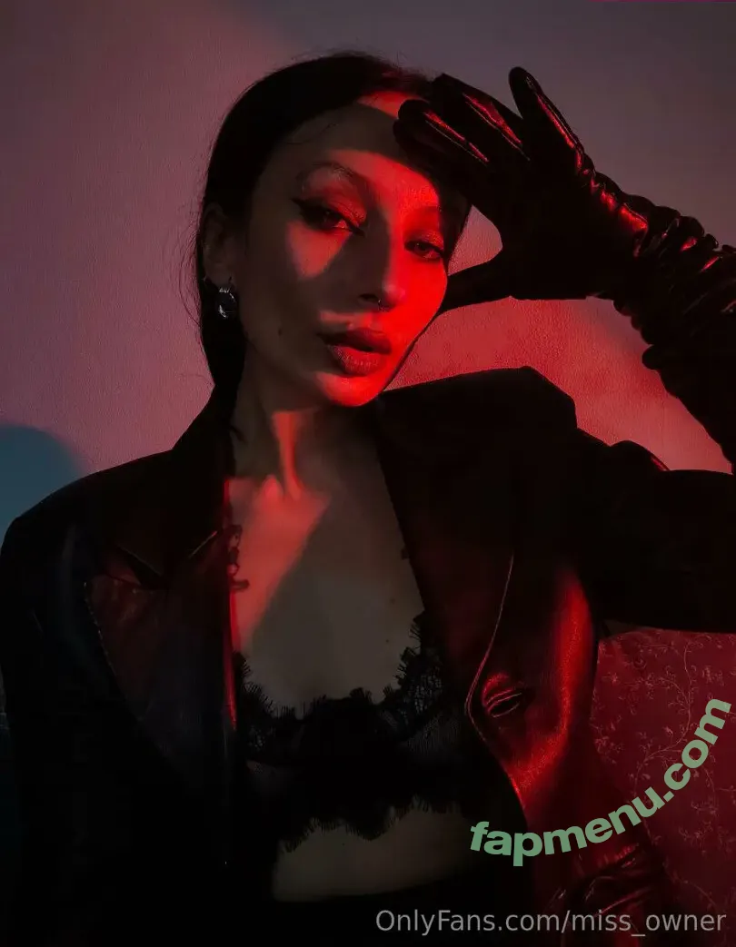 miss_owner nude photo #0026 (miss.owner)