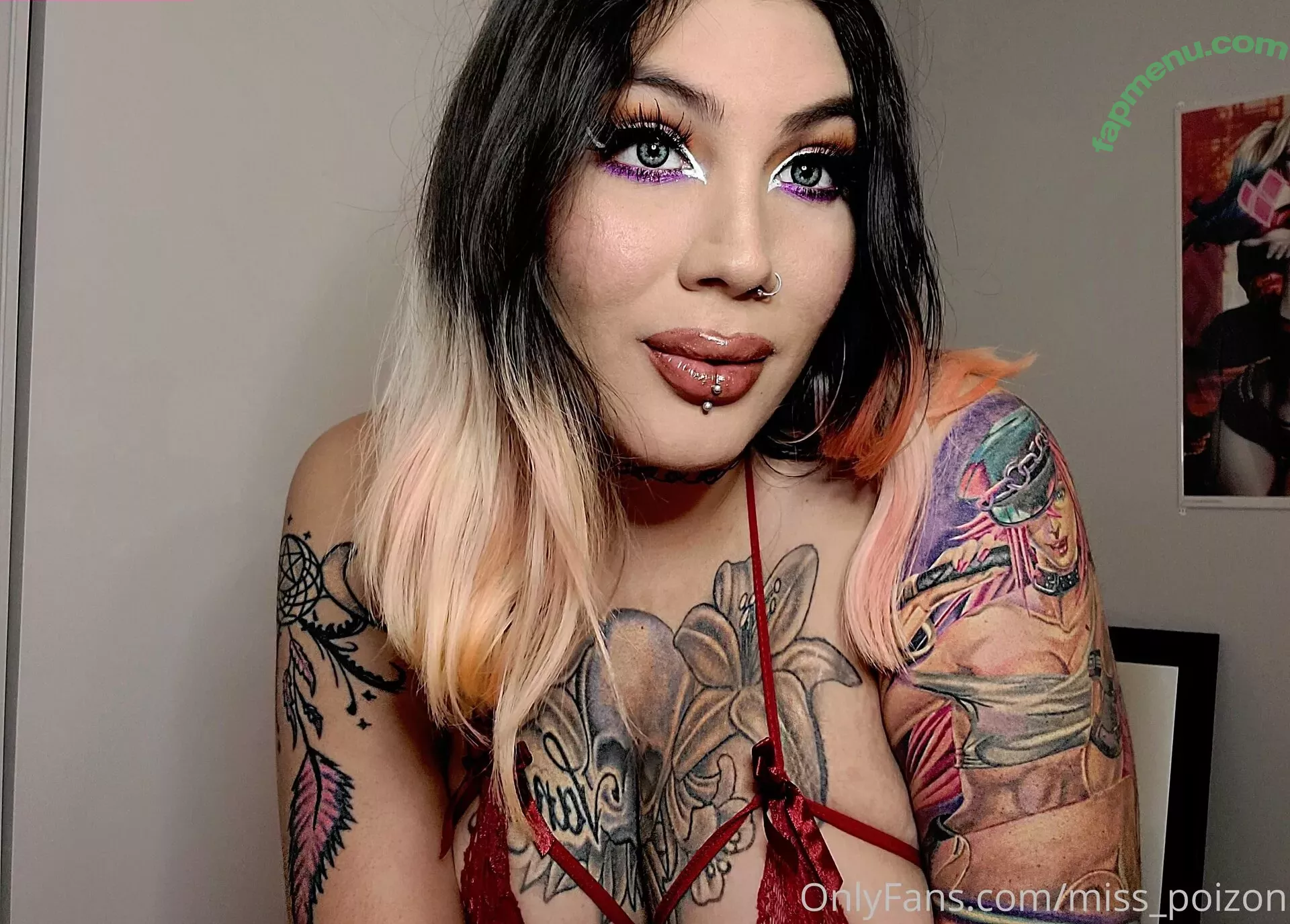 miss_poizon nude photo #0002 (miss._.poison)