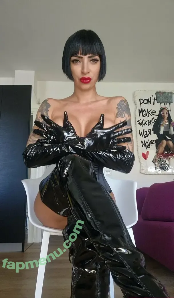 miss_priscilla nude photo #0024 (miss.priscilla)