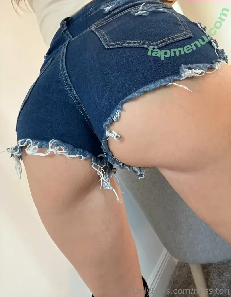 miss.tori nude photo #0026 (the_misstori)