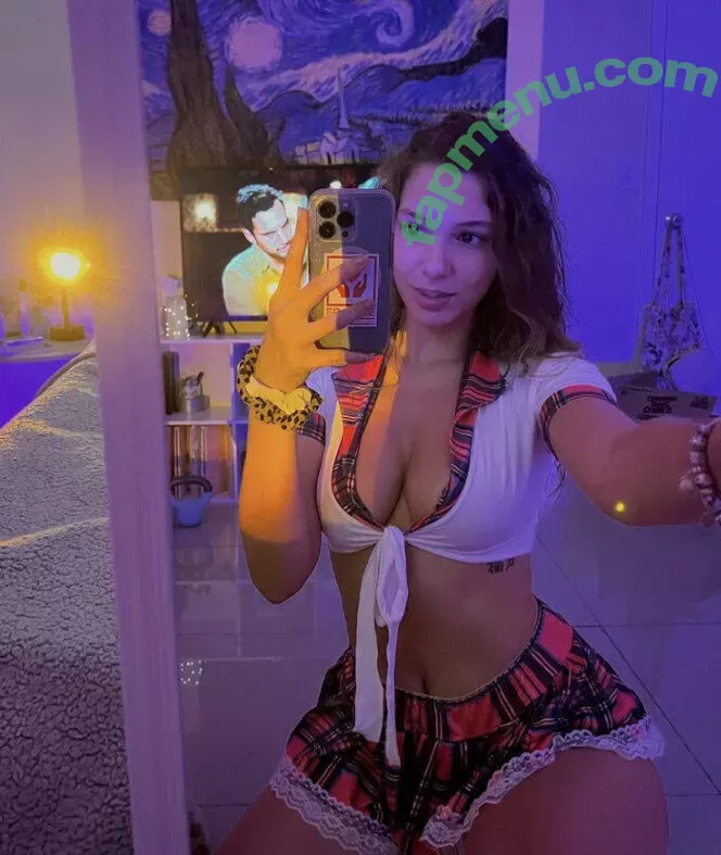 Miss.x.bee nude photo #0190 (miss.xbee / misssxbee)