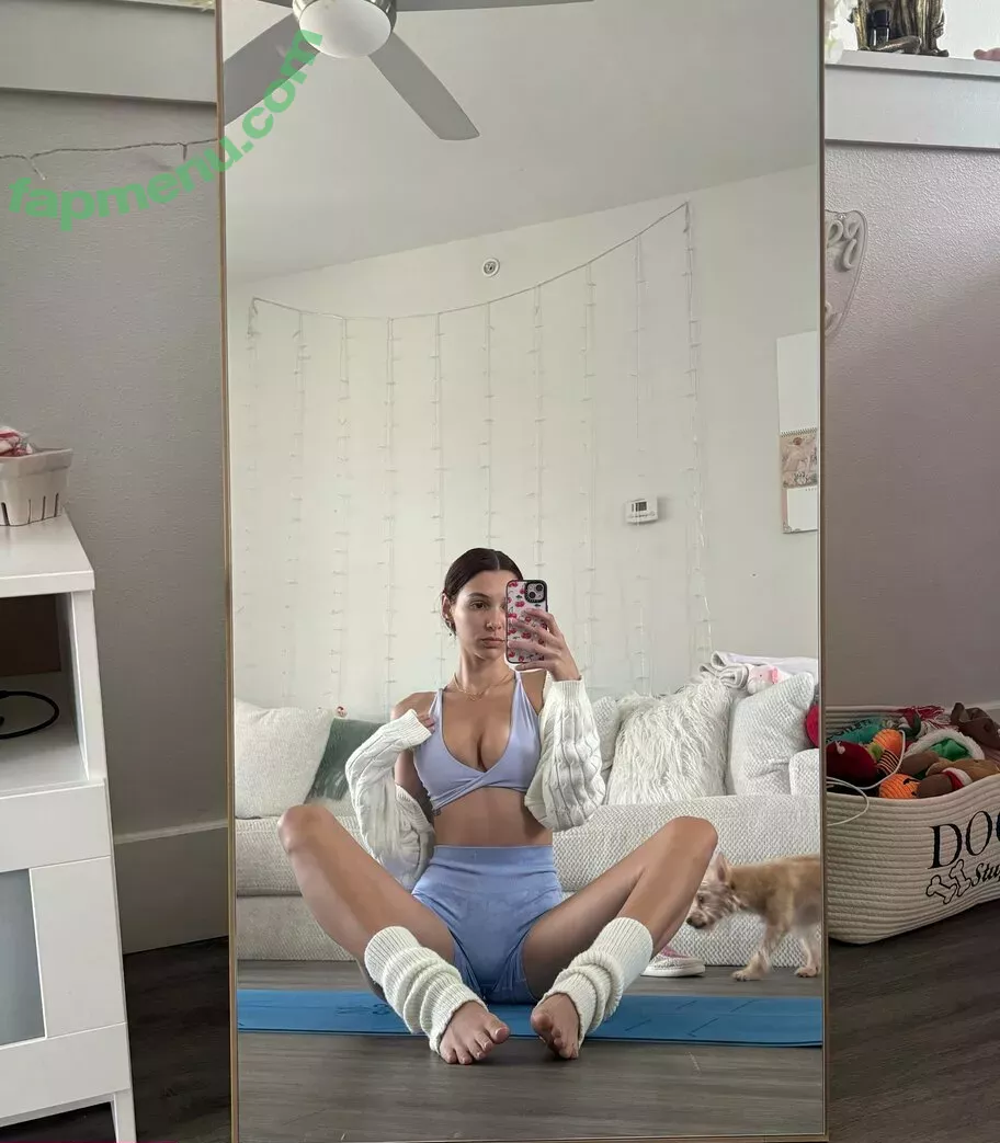 Miss.x.bee nude photo #0495 (miss.xbee / misssxbee)