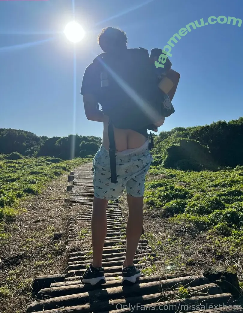 missalexthorn nude photo #0293 (alexandrathorn / missalexthorn_)