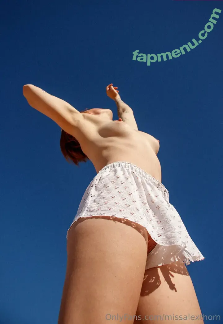 missalexthorn nude photo #0320 (alexandrathorn / missalexthorn_)