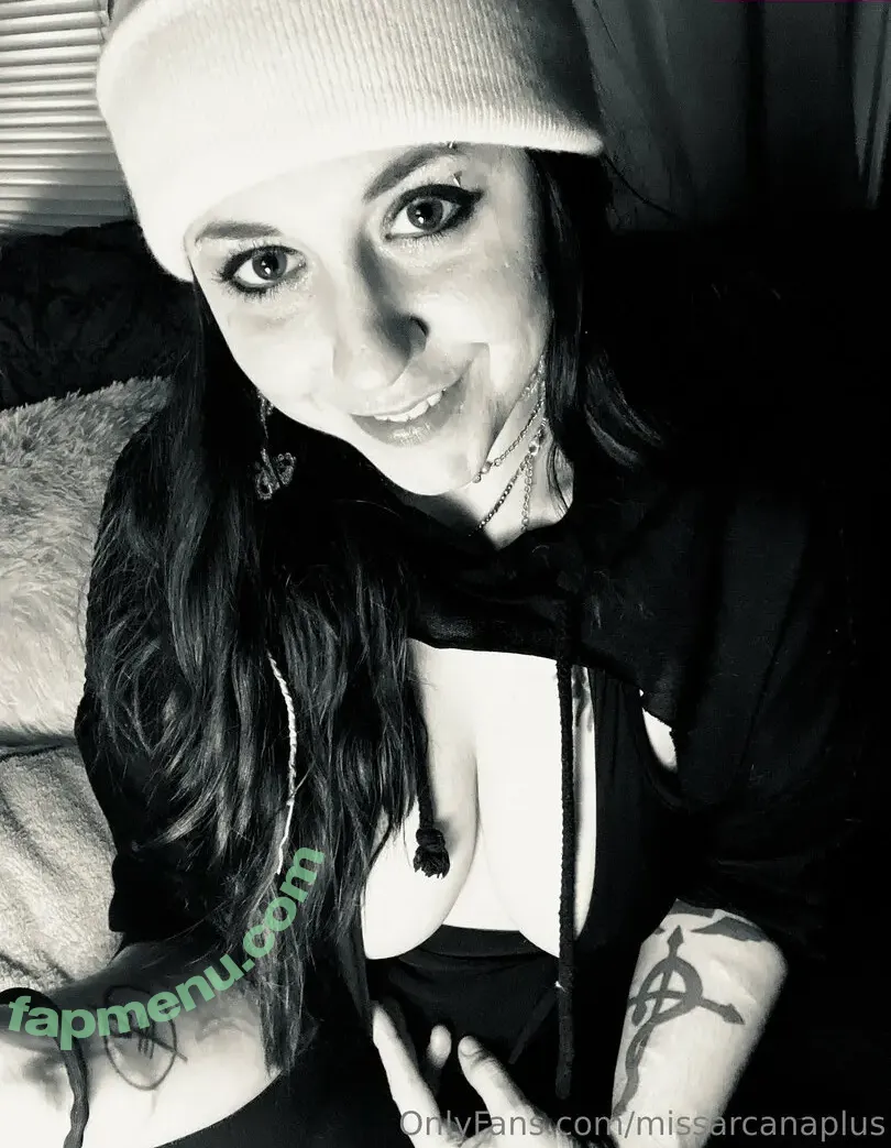 missarcanaplus nude photo #0068 (arcananerd)