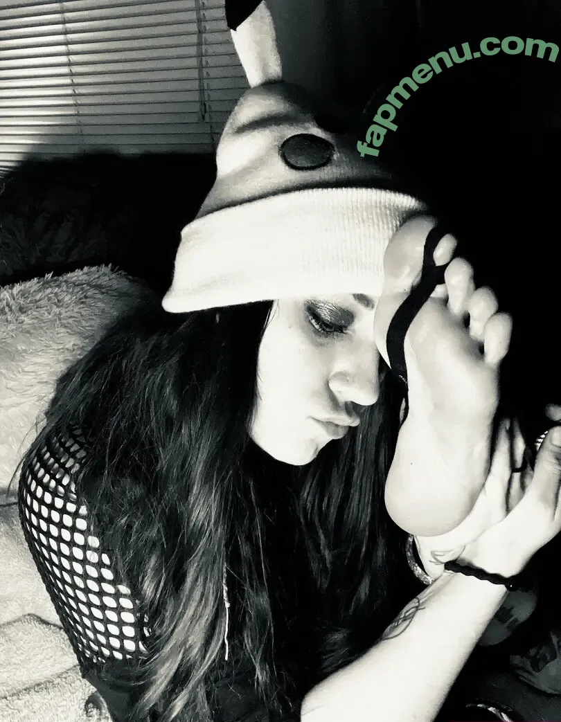missarcanaplus nude photo #0099 (arcananerd)
