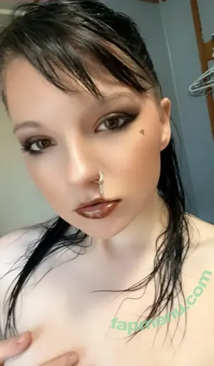  nude photo #0003
