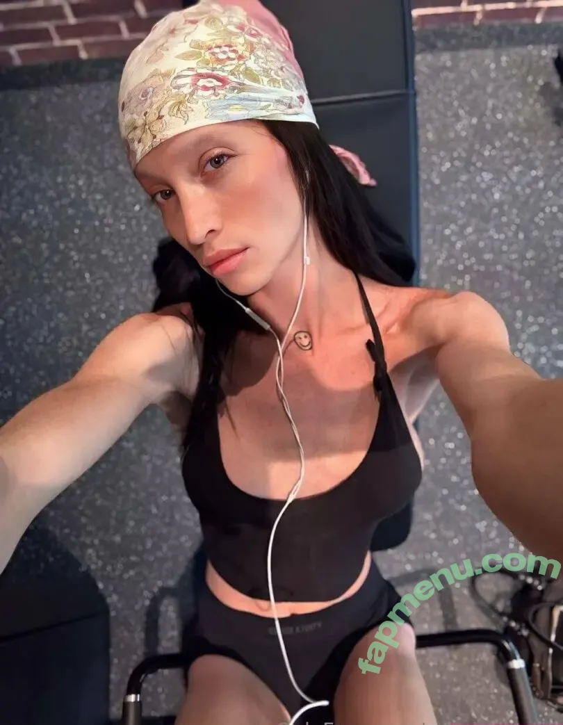 missbellasky nude photo #0130 (missbellasky)