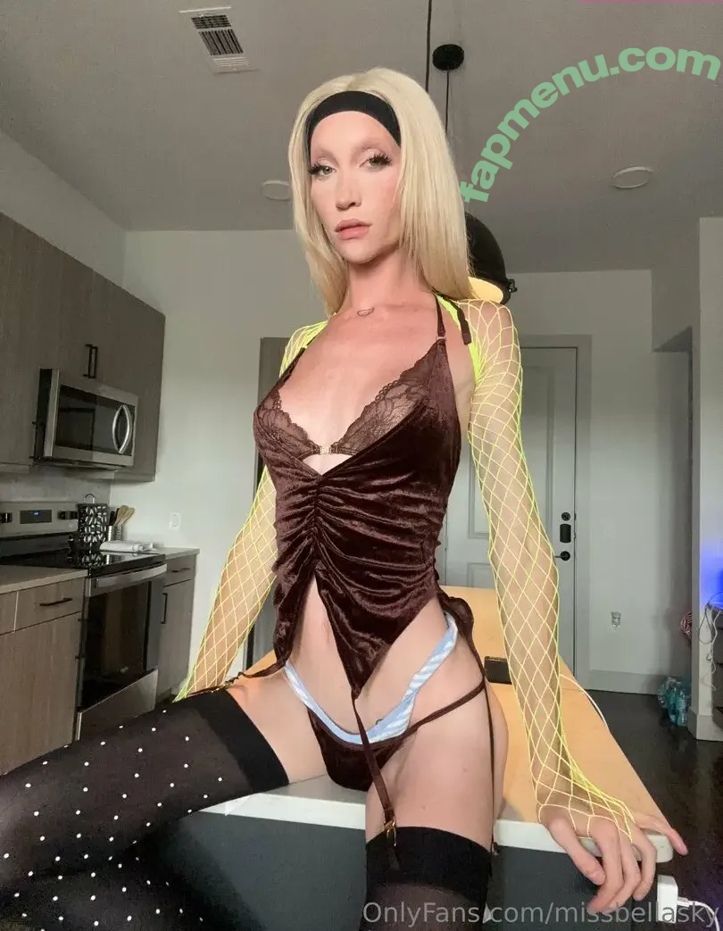 missbellasky nude photo #0139 (missbellasky)