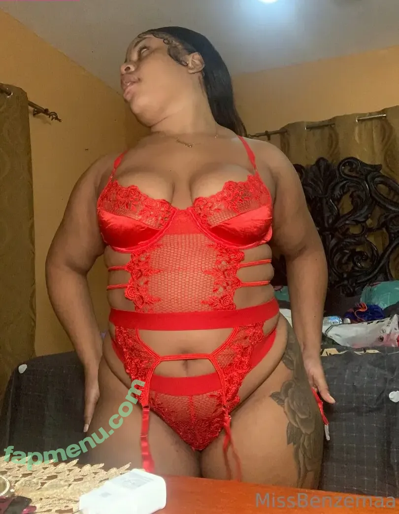 missbenzemaa nude photo #0009 (iammissbenz)