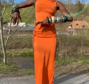MissBlackreey / missblackreey_masterb nude photo #0079