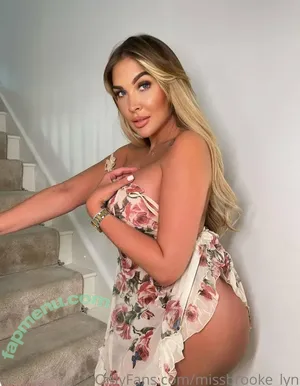  nude photo #0002
