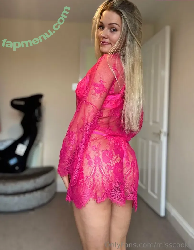 misscooke nude photo #0047 (misscooke)