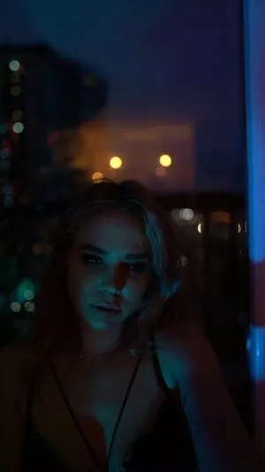 Misscoookiez nude photo #0060