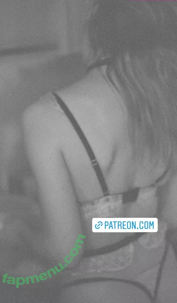 Misscoookiez nude photo #0051 (Misscoookiez)