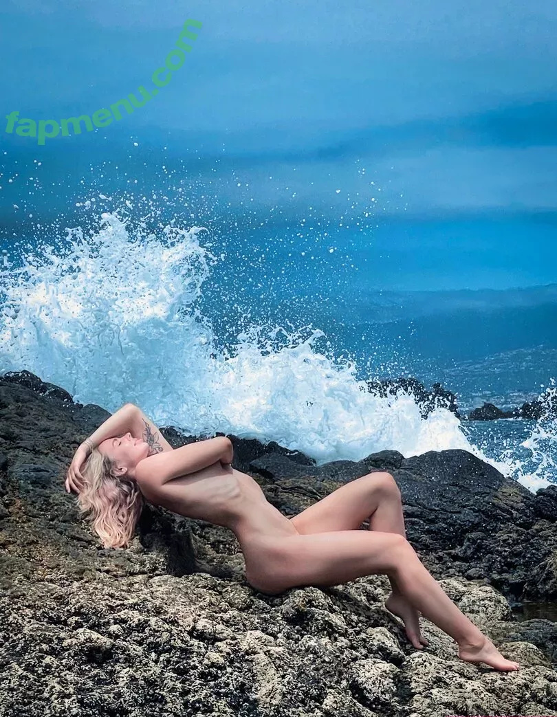 Misscoookiez nude photo #0085 (Misscoookiez)