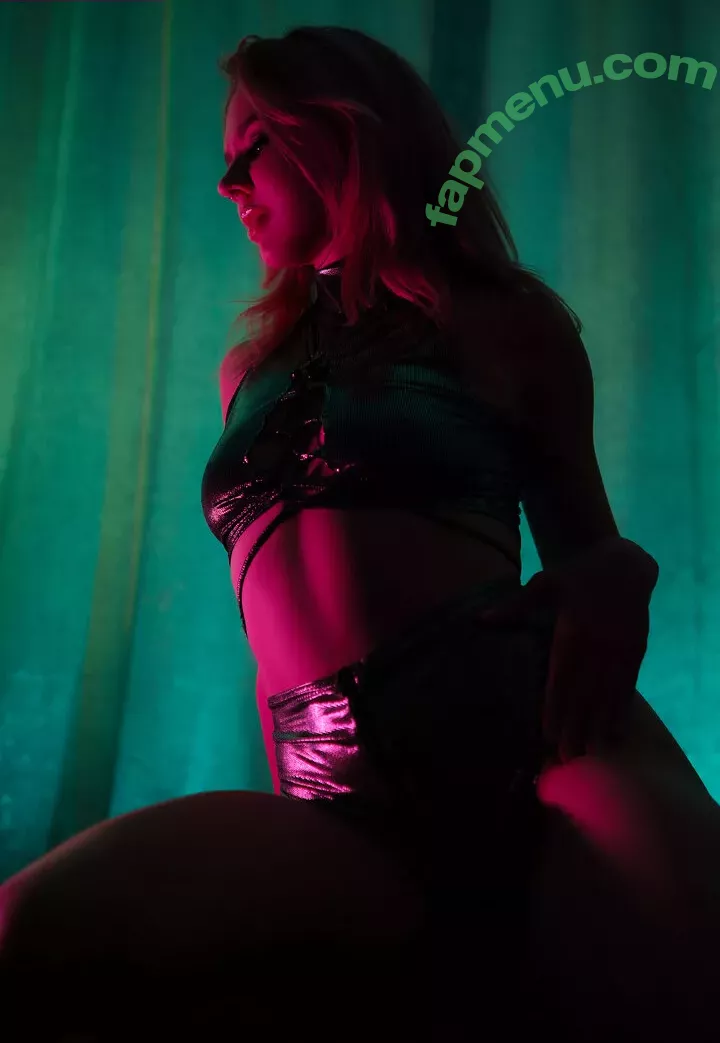 Misscoookiez nude photo #0112 (Misscoookiez)