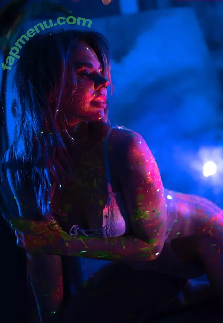 Misscoookiez nude photo #0186 (misscoco2k20)