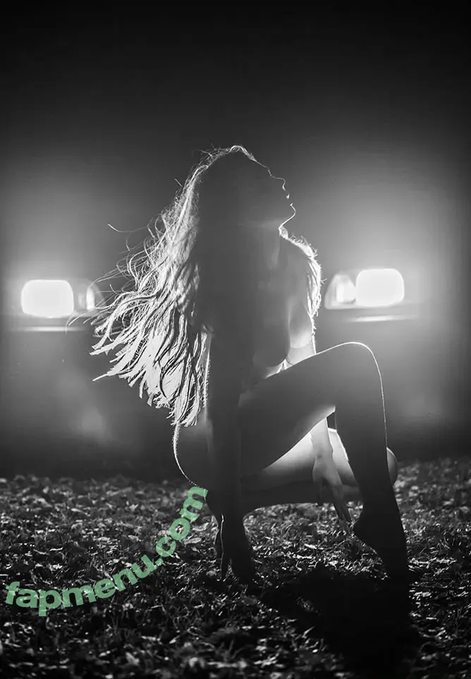 Misscoookiez nude photo #0528 (Misscoookiez)