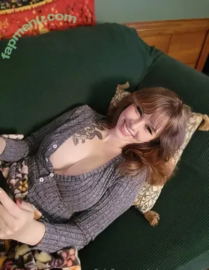  nude photo #0001