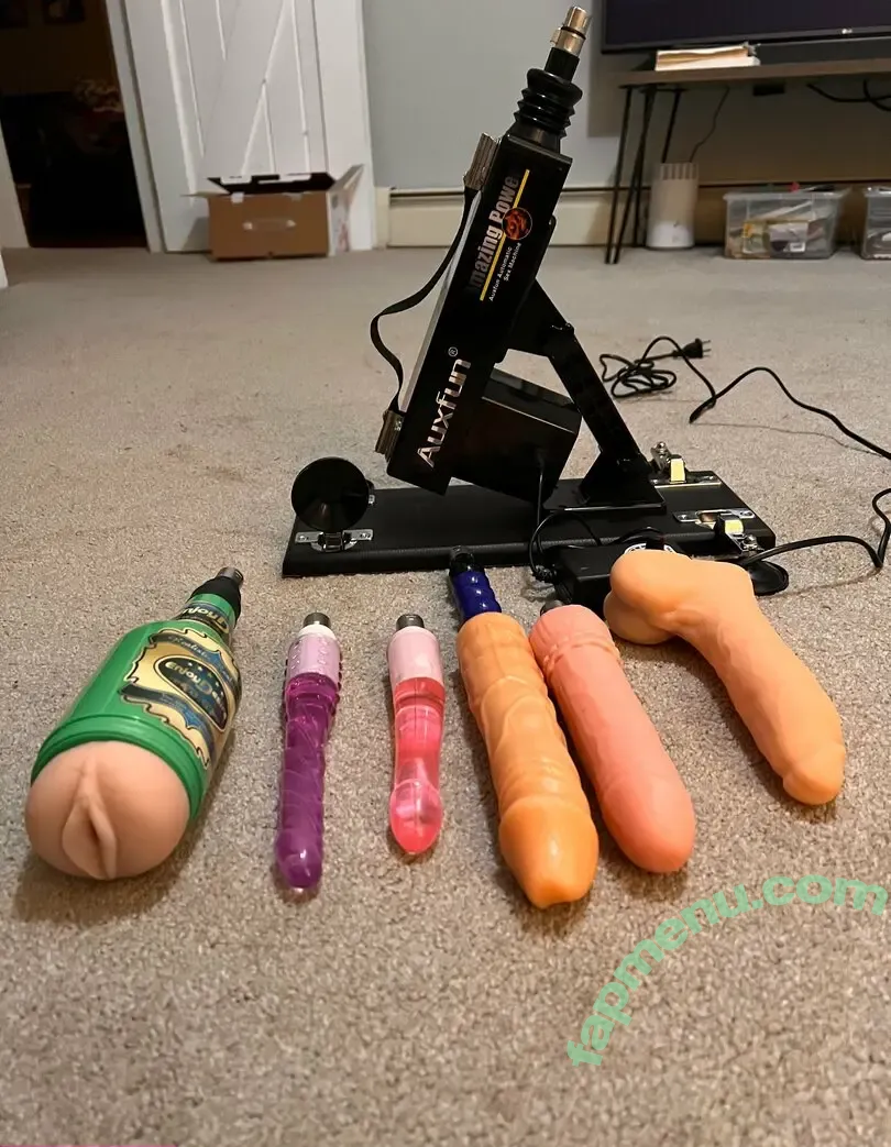 missdannigibson nude photo #0116 (msdannigibson)