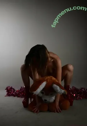 missdizzum nude photo #0068