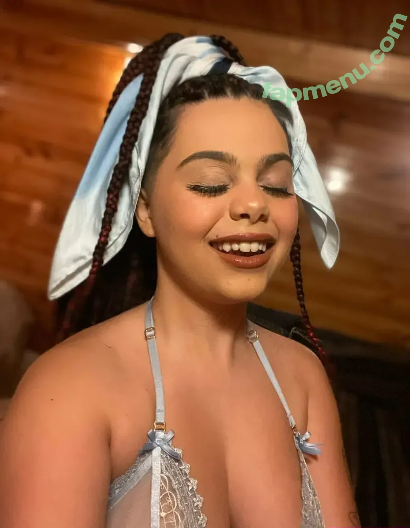 misselizaraven nude photo #0076 (misselizaraven)
